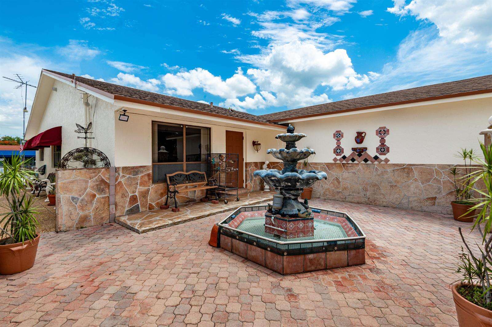 2655 Coolidge, Hollywood, FL 33020 - For Sale photo 25