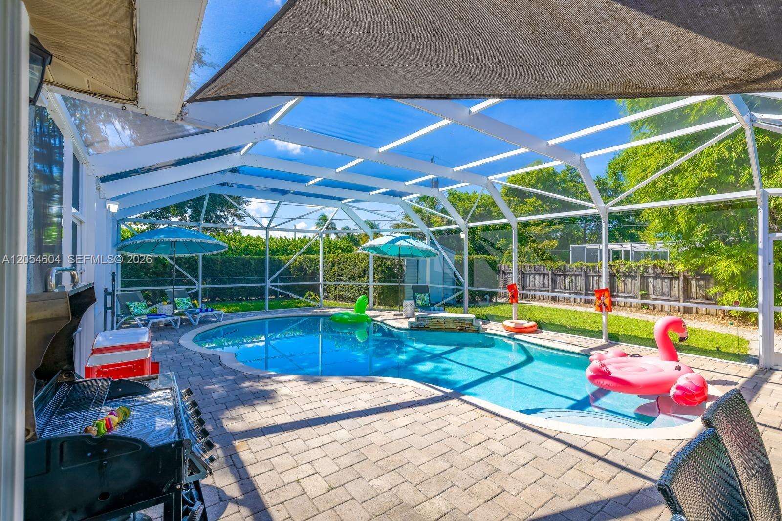 312 Luna Ct, Hollywood, FL 33021 - For Sale photo 12