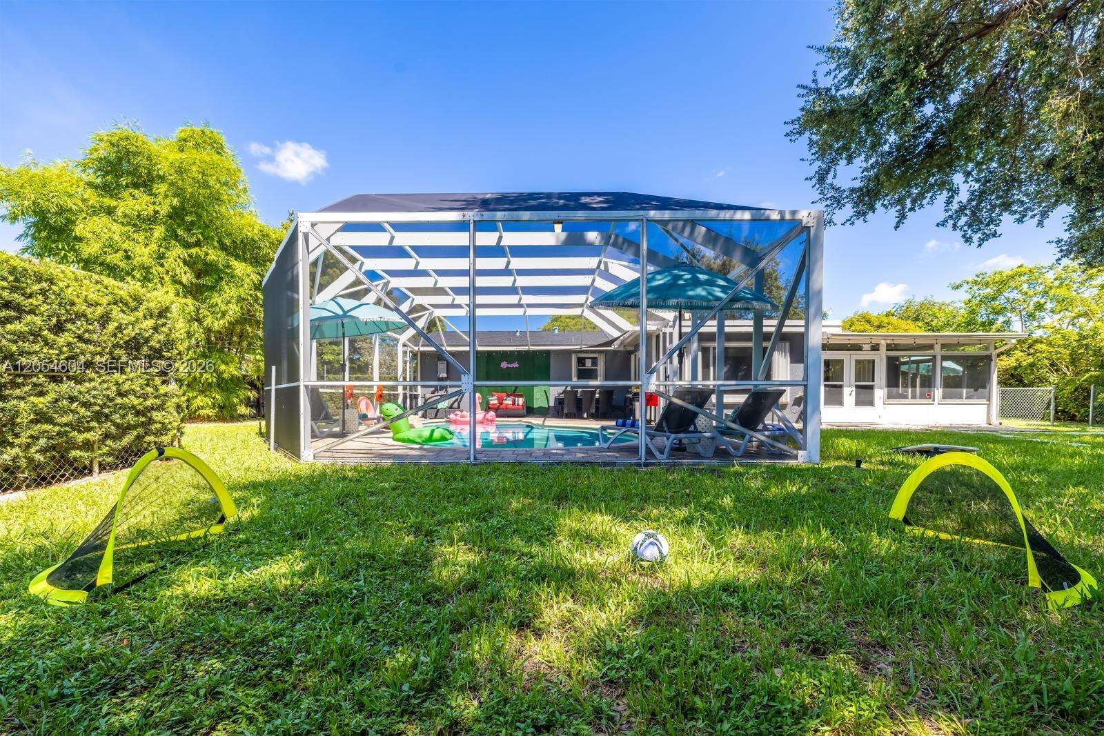 312 Luna Ct, Hollywood, FL 33021 - For Sale photo 18