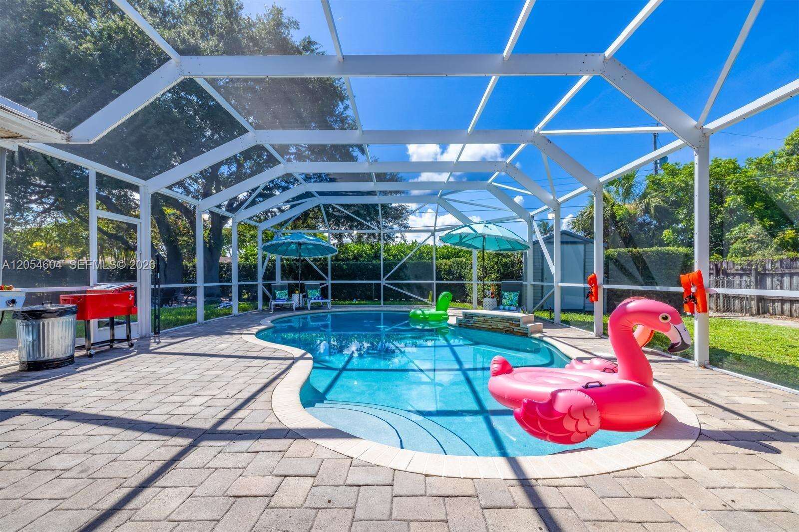 312 Luna Ct, Hollywood, FL 33021 - For Sale photo 19