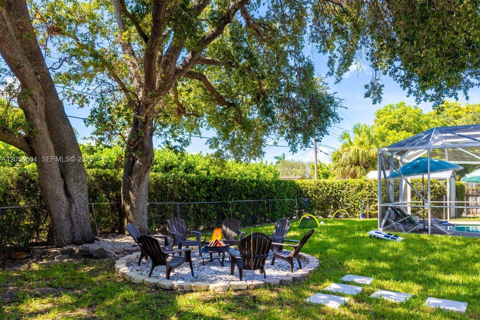 312 Luna Ct, Hollywood, FL 33021 - For Sale photo 6
