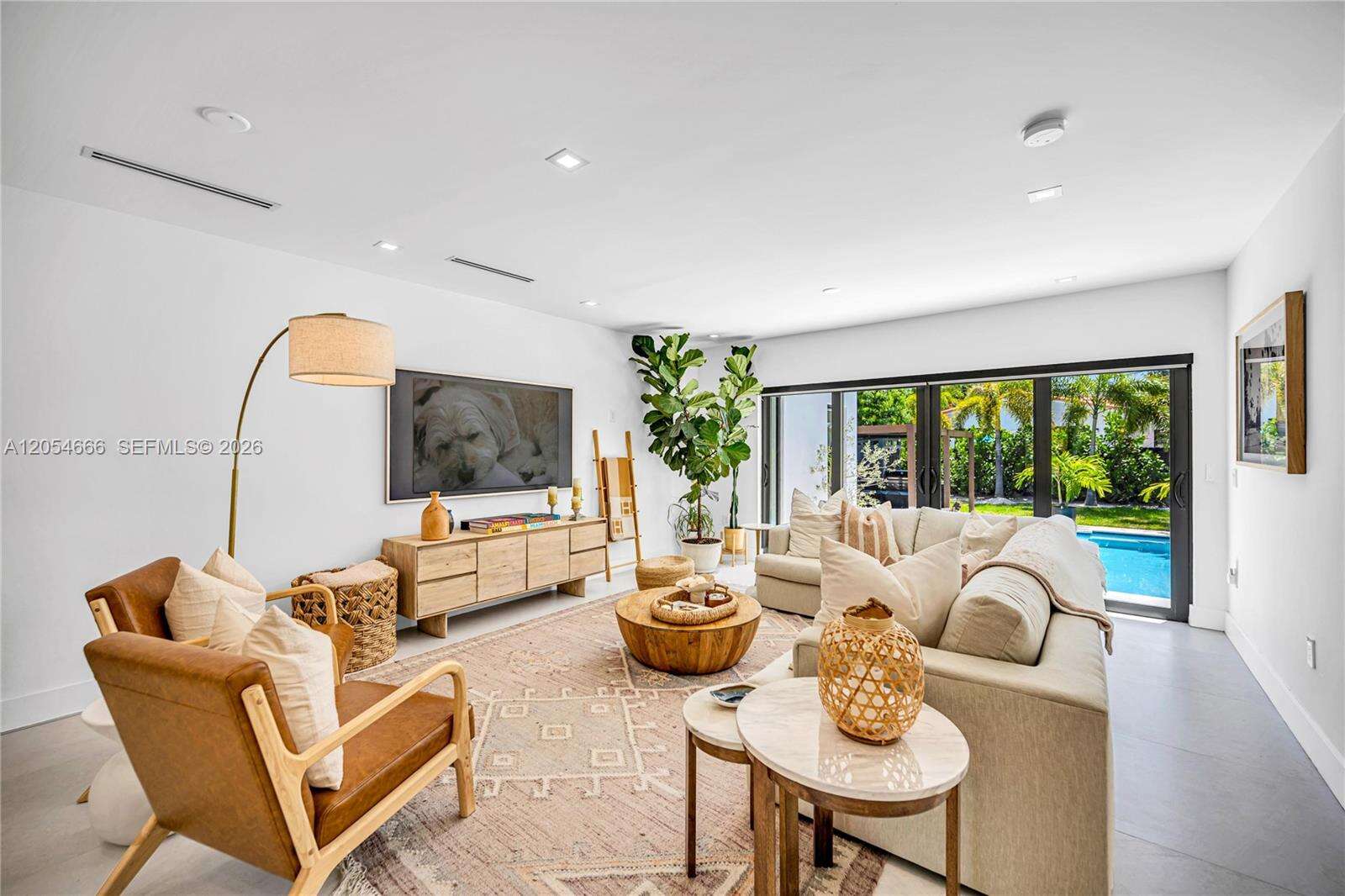 530 18th Ter, Miami, FL 33129 - For Sale photo 14