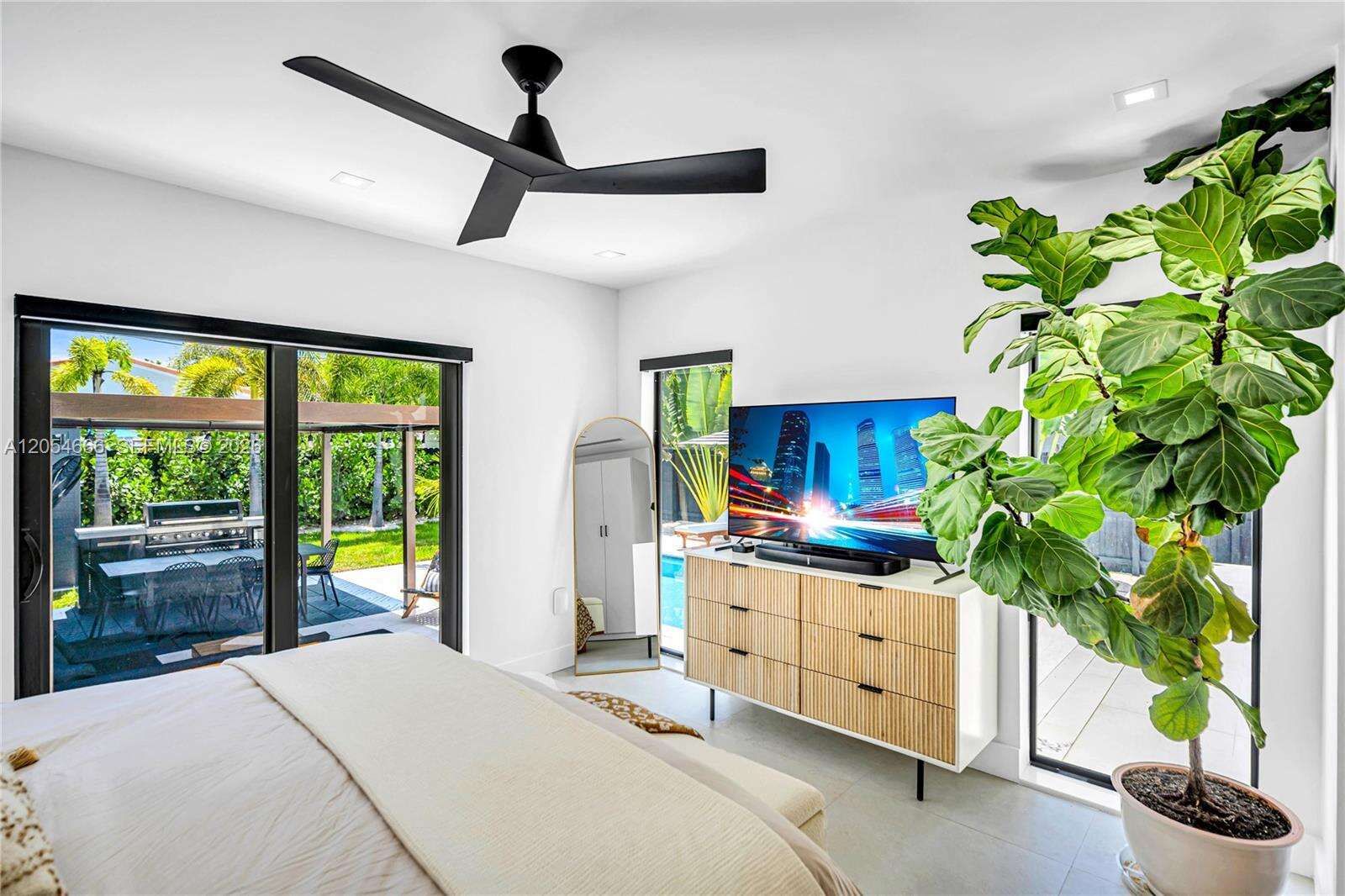 530 18th Ter, Miami, FL 33129 - For Sale photo 17