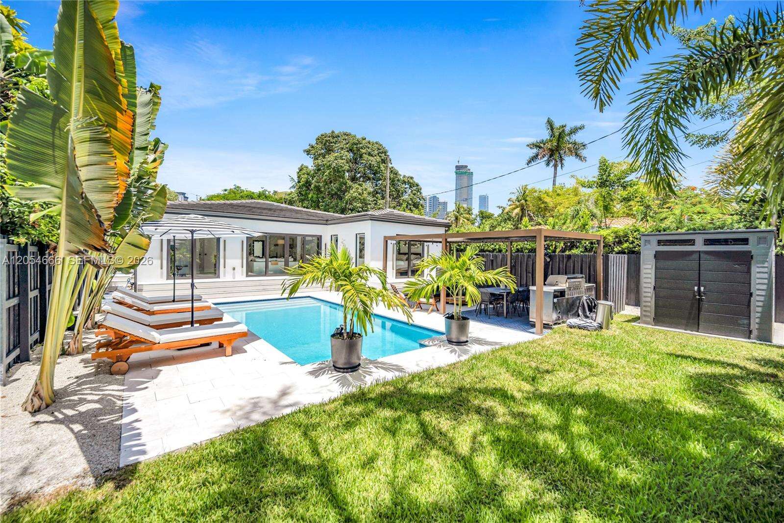 530 18th Ter, Miami, FL 33129 - For Sale photo 34