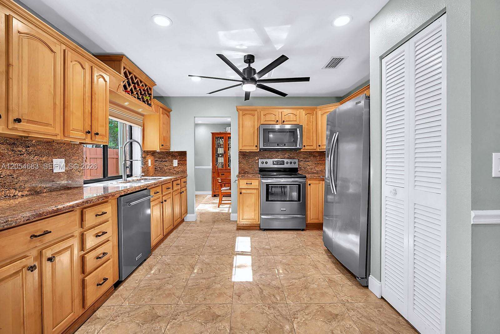 42 Birch Dr, Cooper City, FL 33026 - For Sale photo 14