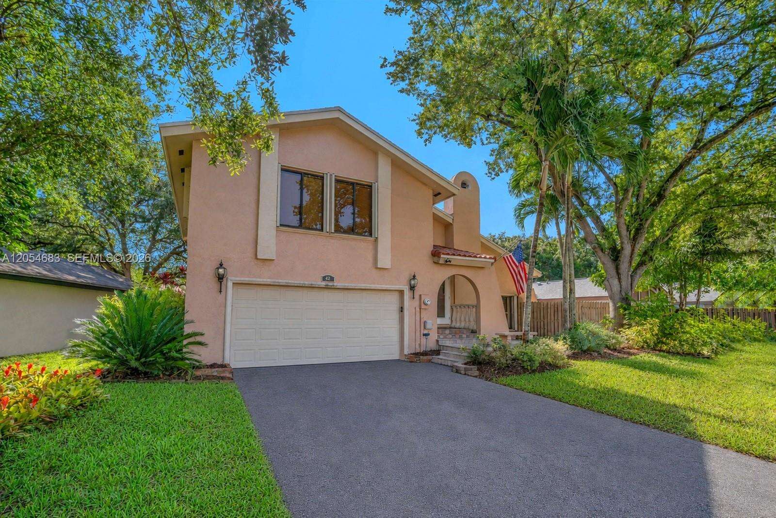 42 Birch Dr, Cooper City, FL 33026 - For Sale photo 3
