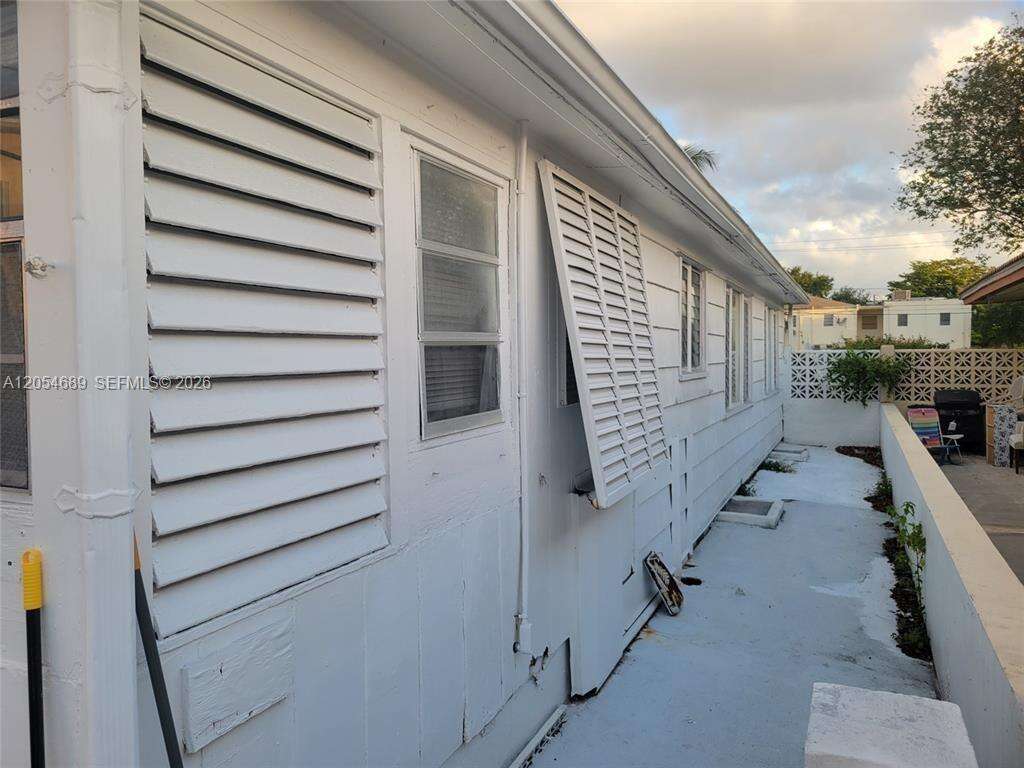 1711 Jackson St, Hollywood, FL 33020 - For Sale photo 6
