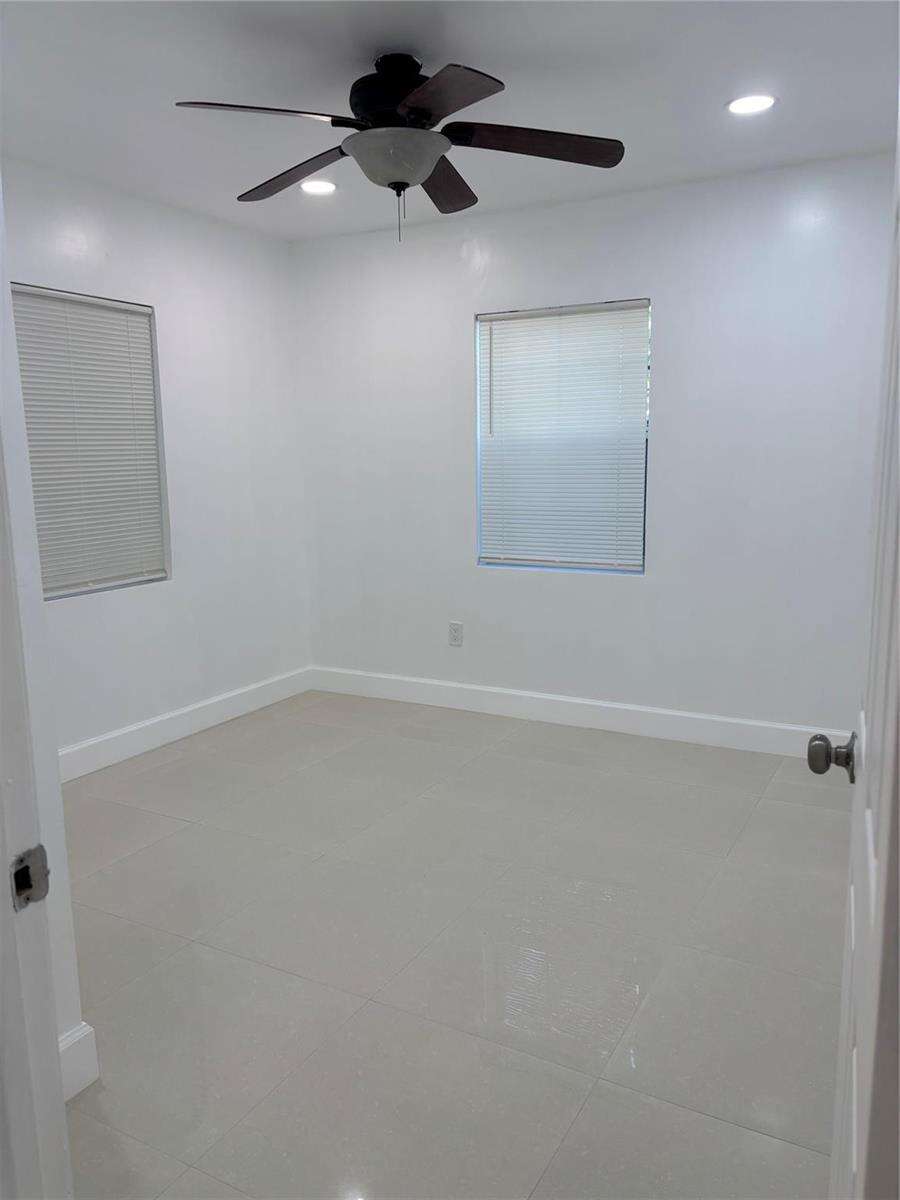 5635 Grant, Hollywood, FL 33021 - For Sale photo 6