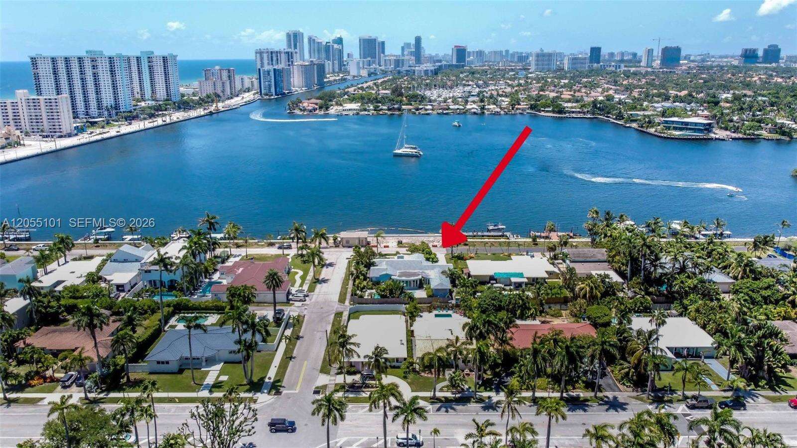 803 Southlake Dr, Hollywood, FL 33019 - For Sale photo 1