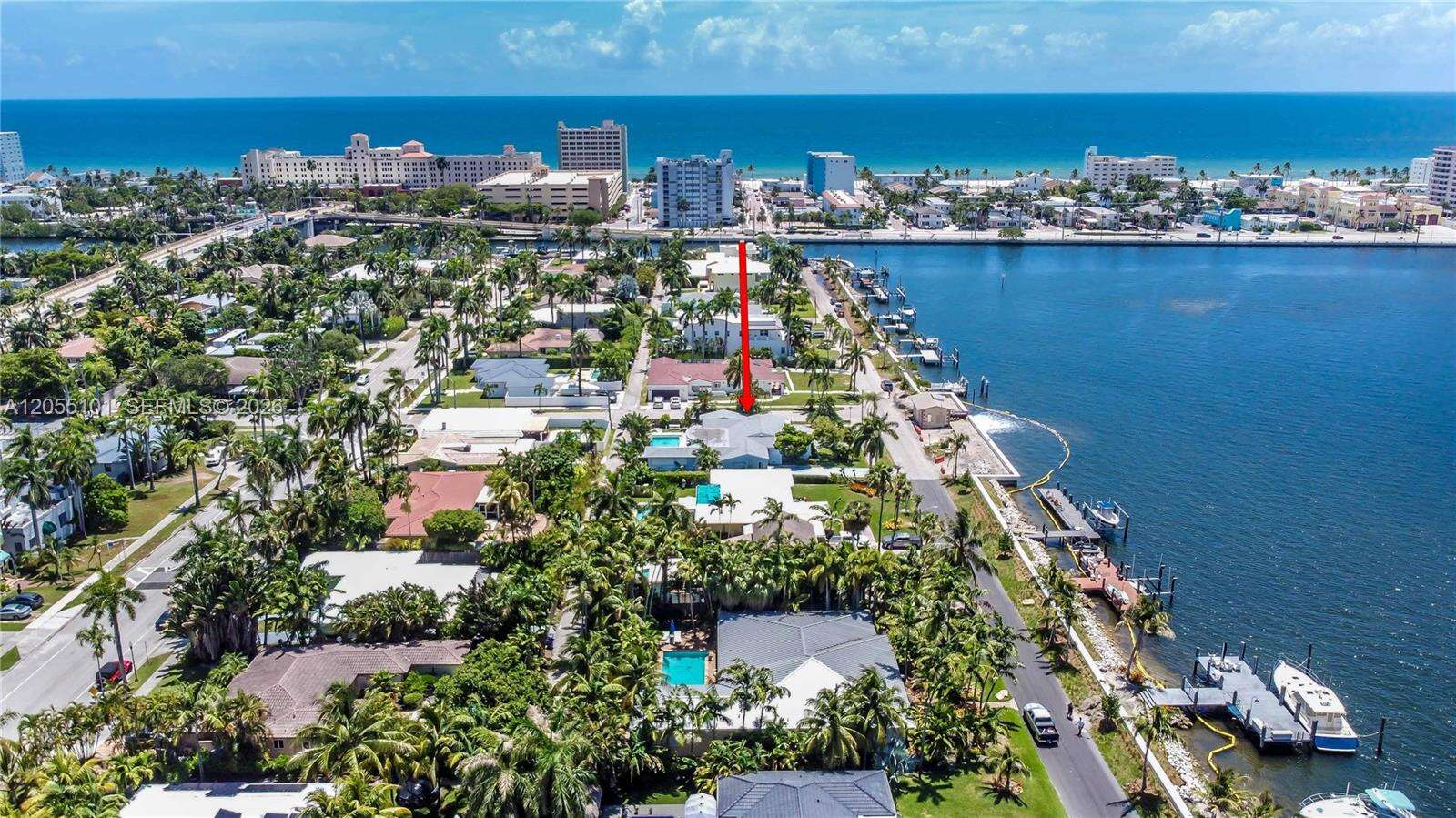 803 Southlake Dr, Hollywood, FL 33019 - For Sale photo 3