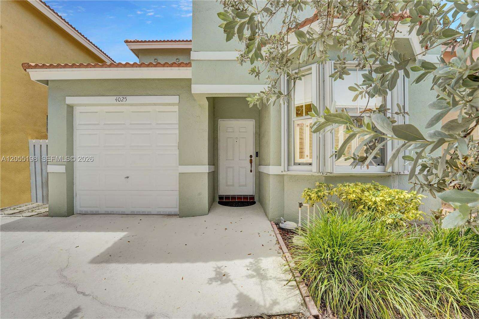 4025 Fern Forest Rd, Cooper City, FL 33026 - For Sale photo 2