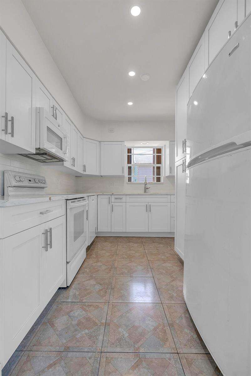 2100 57th, Hollywood, FL 33021 - For Sale photo 20