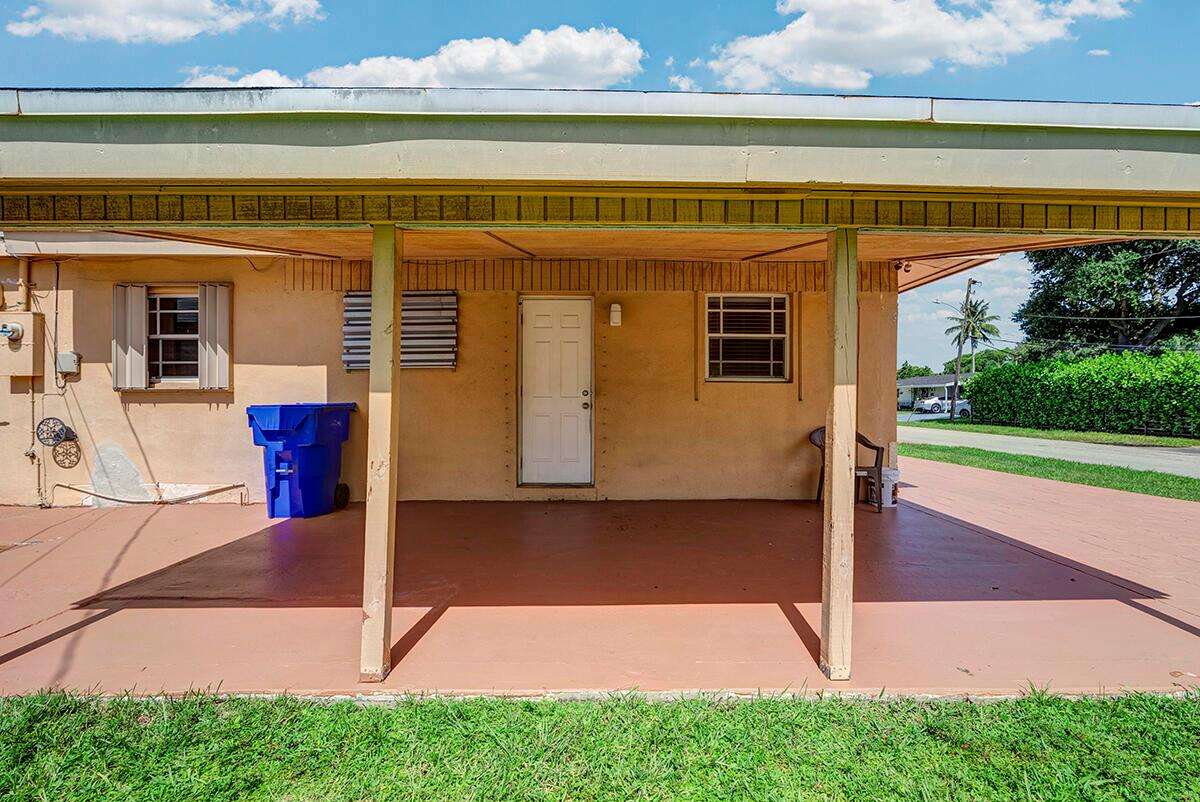 2100 57th, Hollywood, FL 33021 - For Sale photo 28