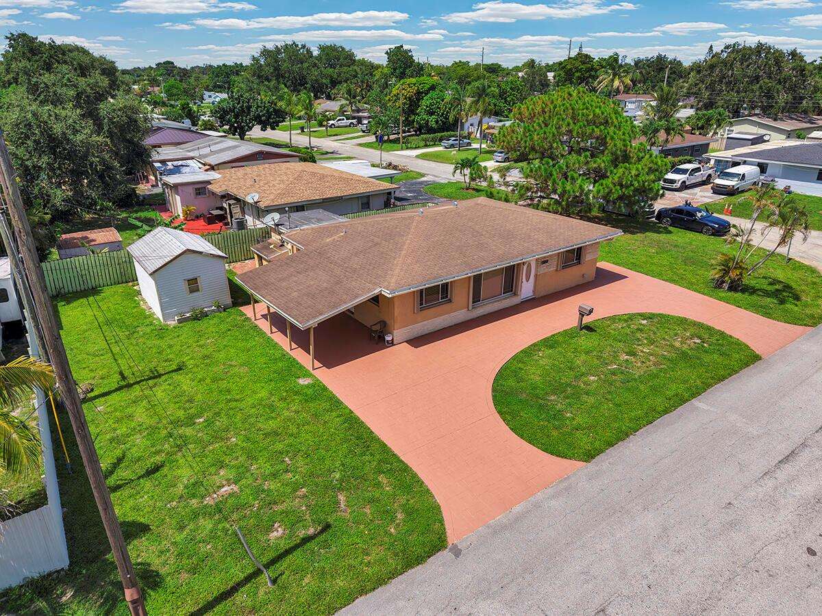 2100 57th, Hollywood, FL 33021 - For Sale photo 4