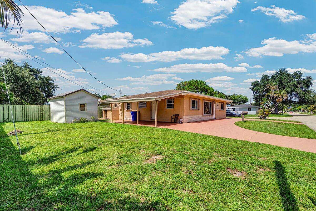 2100 57th, Hollywood, FL 33021 - For Sale photo 39