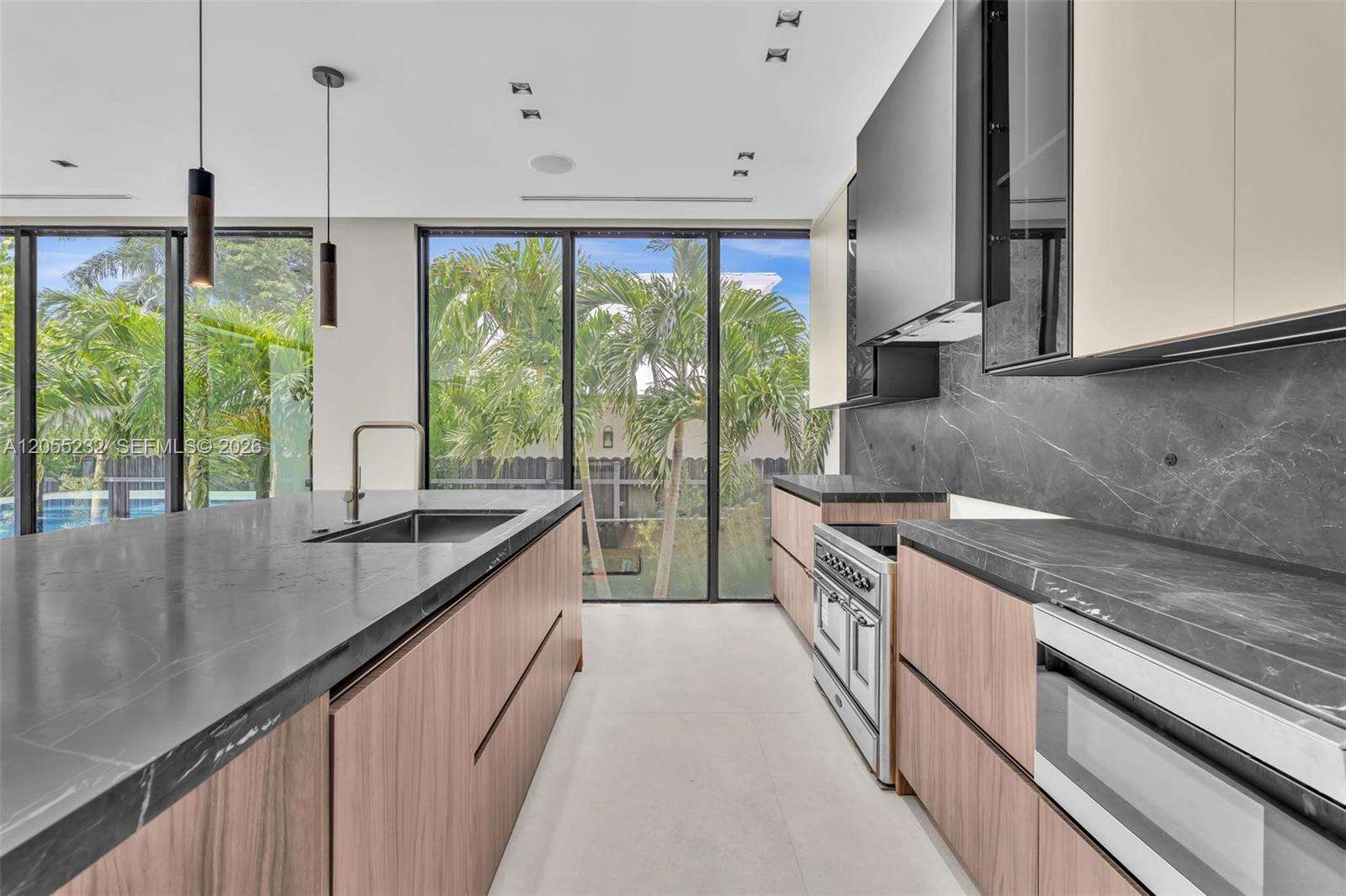 6020 Alton Rd, Miami Beach, FL 33140 - For Sale photo 6