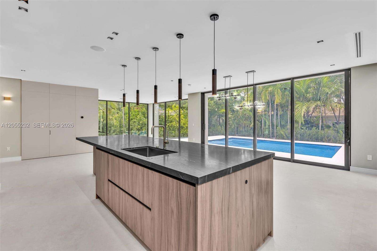 6020 Alton Rd, Miami Beach, FL 33140 - For Sale photo 9