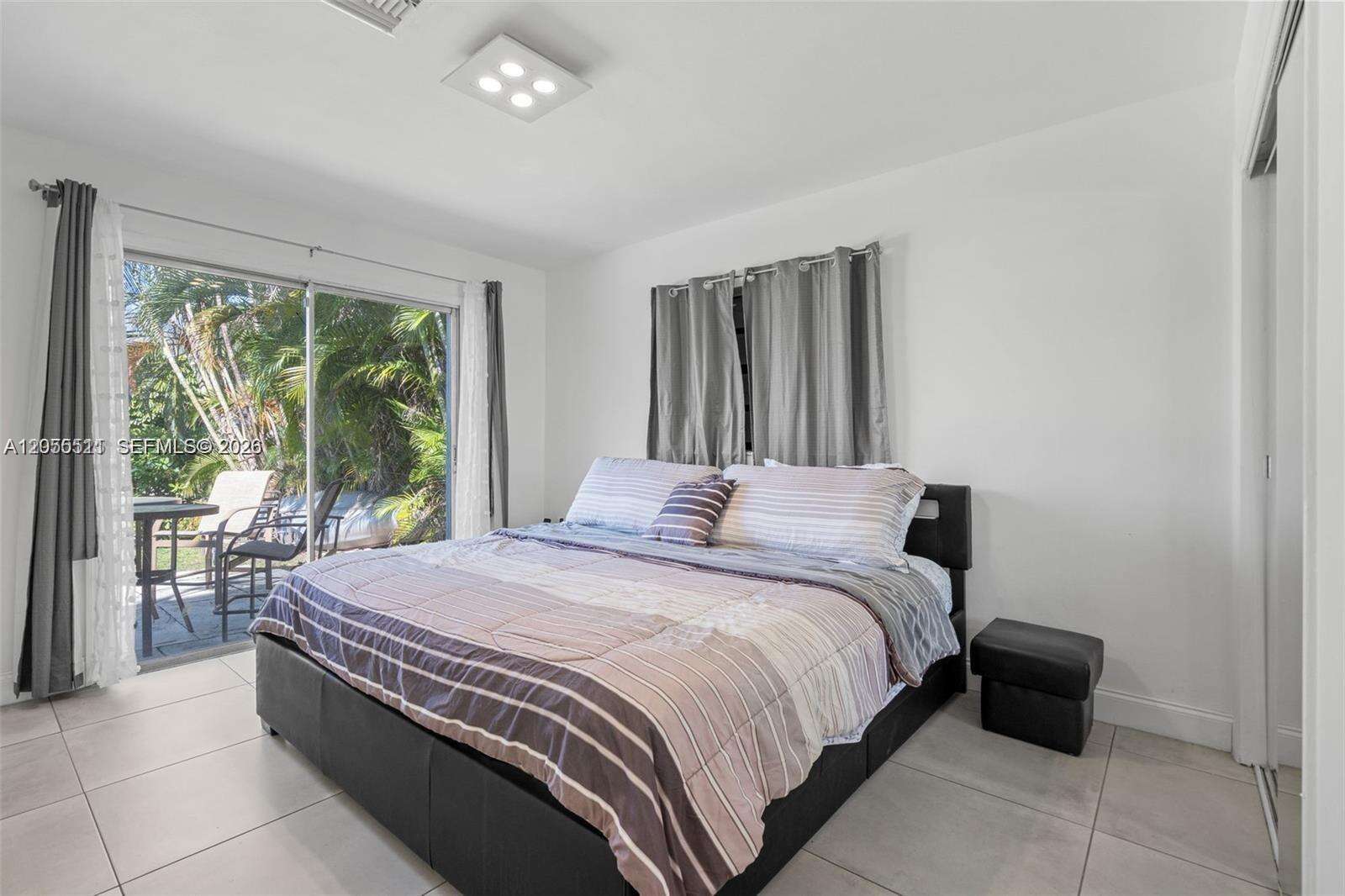 3035 Hayes St, Hollywood, FL 33021 - For Sale photo 19