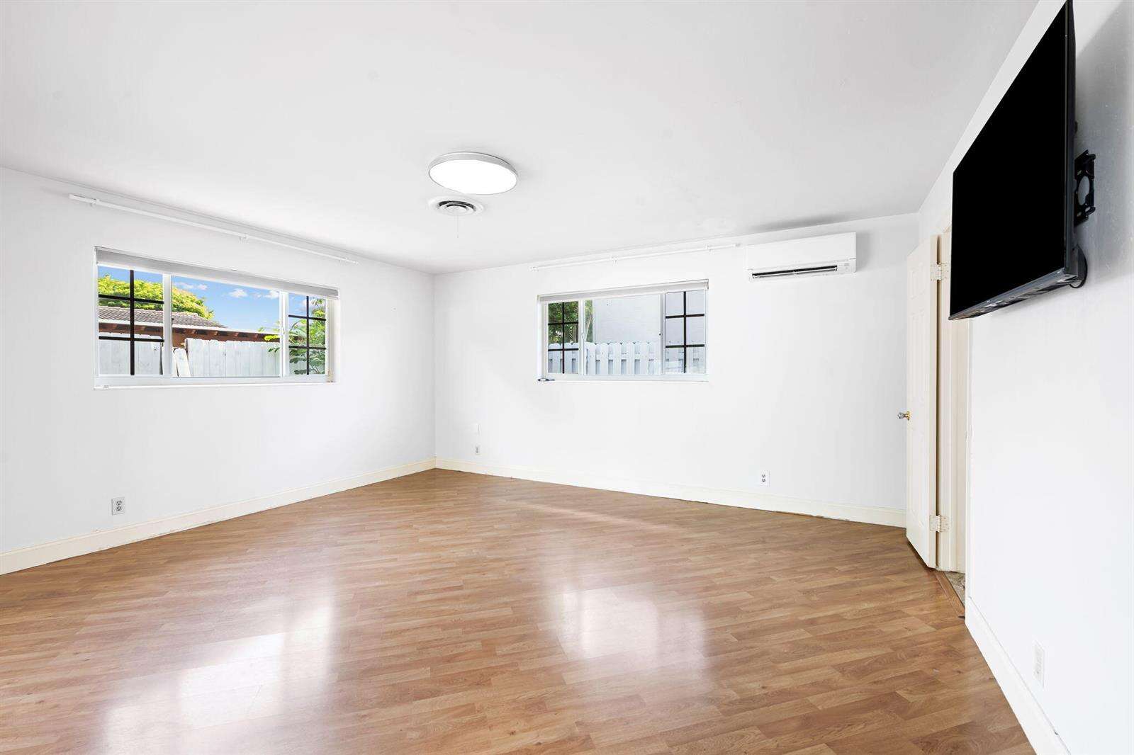 2011 55th, Fort Lauderdale, FL 33308 - For Sale photo 10