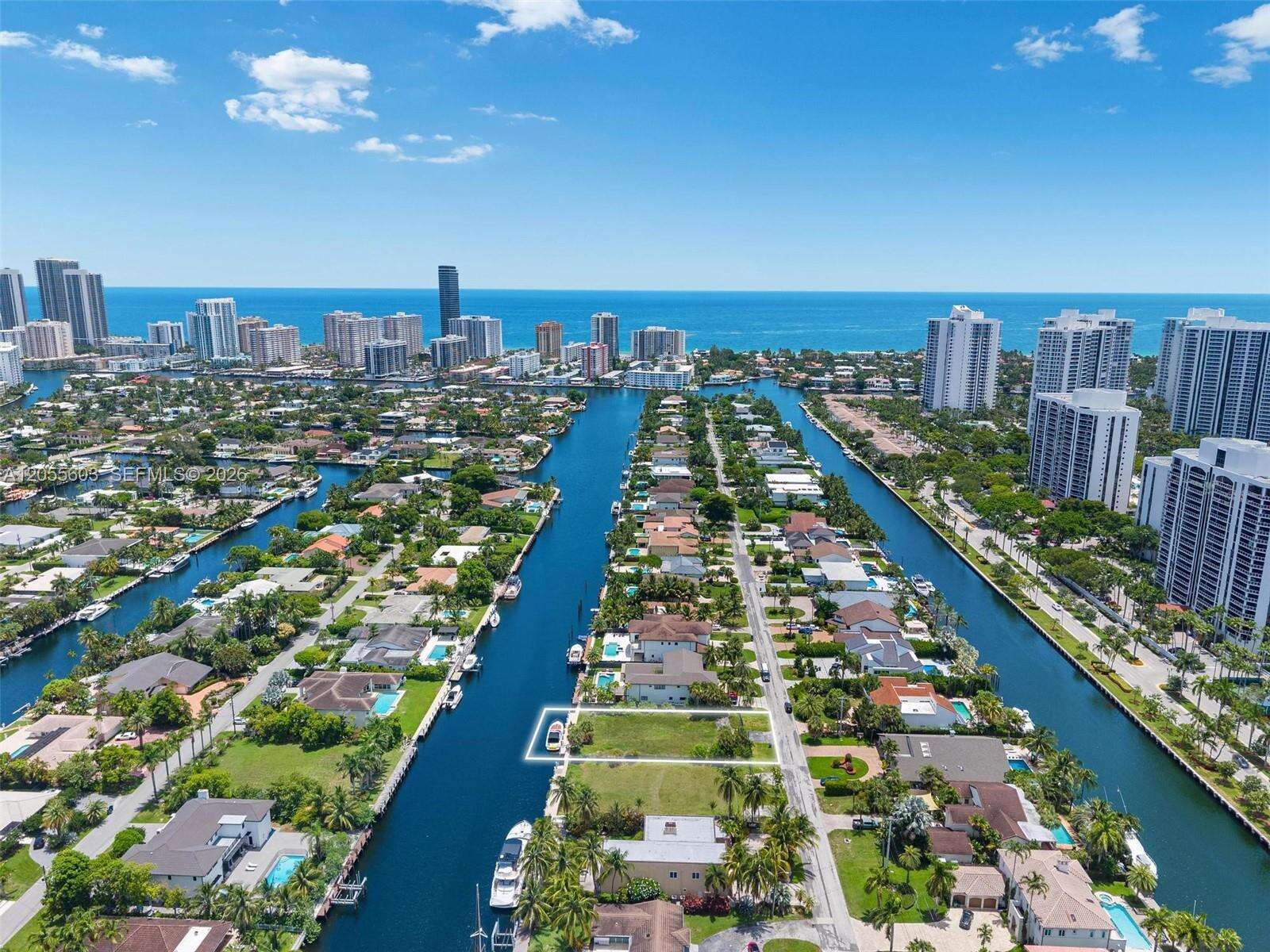 460 Holiday Dr, Hallandale Beach, FL 33009 - For Sale photo 14