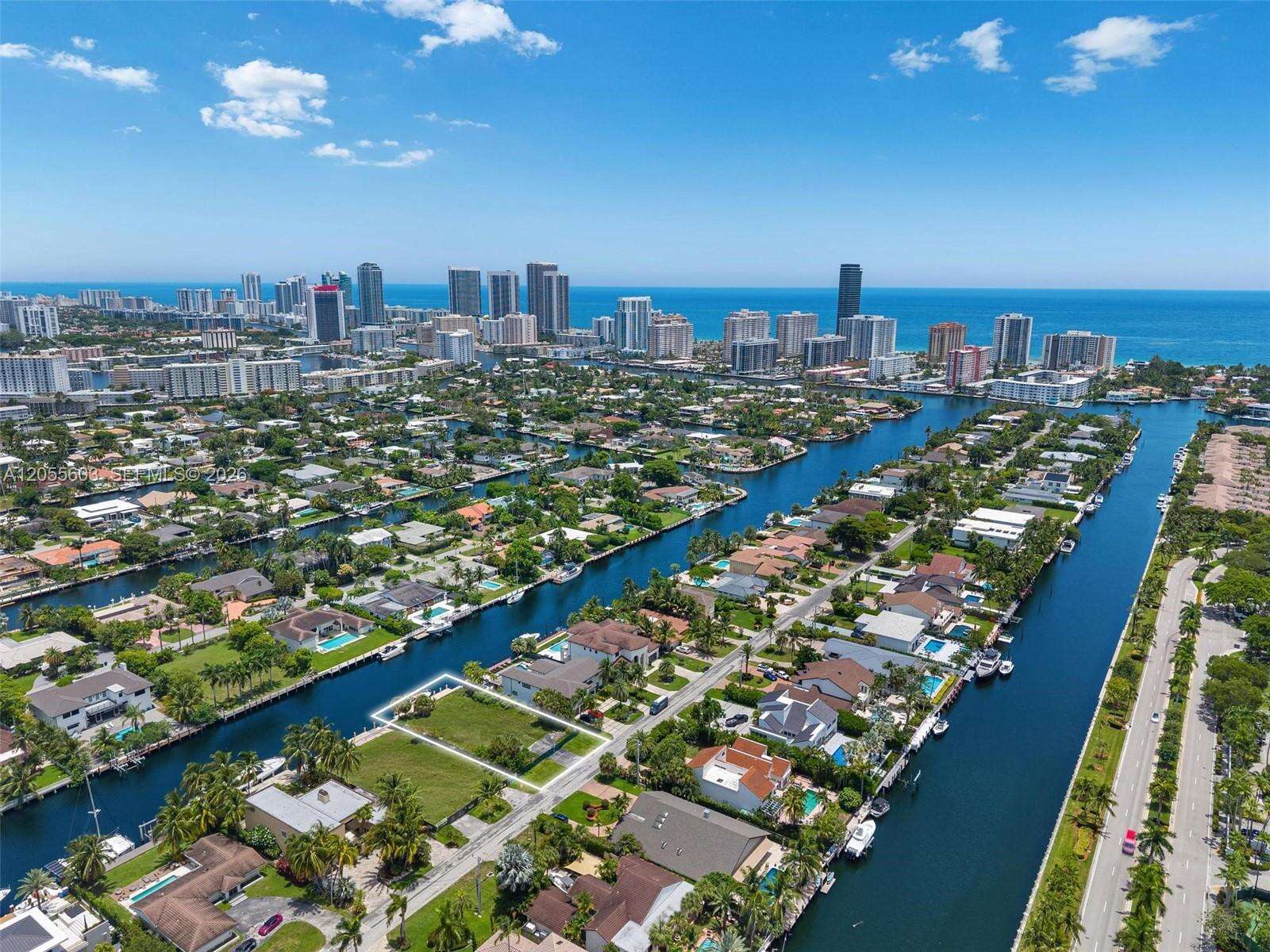 460 Holiday Dr, Hallandale Beach, FL 33009 - For Sale photo 15