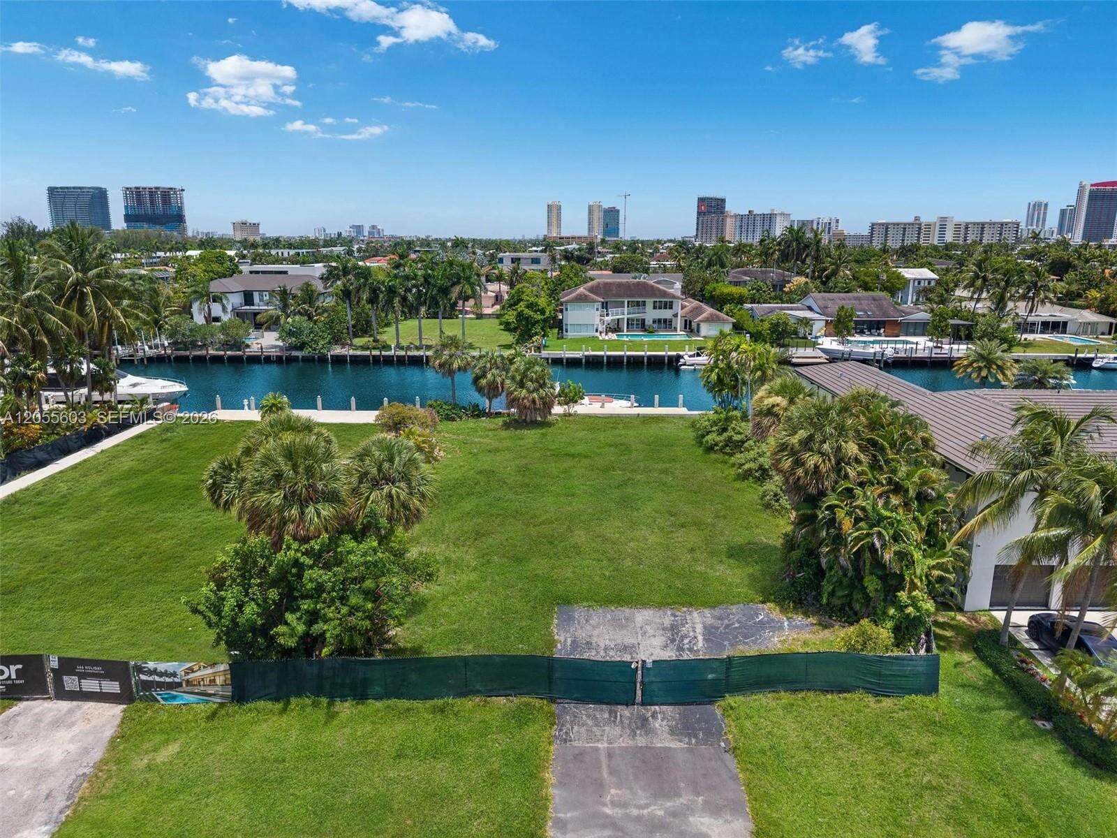 460 Holiday Dr, Hallandale Beach, FL 33009 - For Sale photo 3
