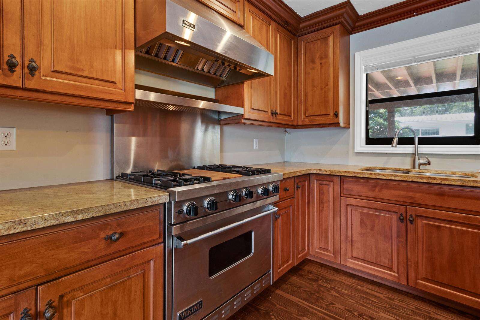 2020 52nd, Fort Lauderdale, FL 33308 - For Sale photo 6