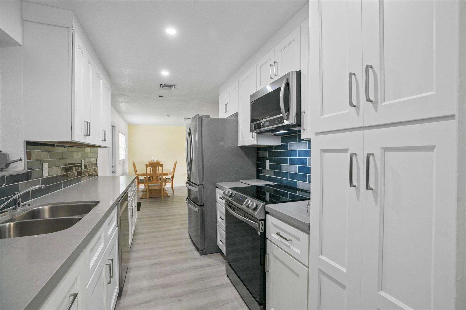 2270 30th, Fort Lauderdale, FL 33312 - For Sale photo 4