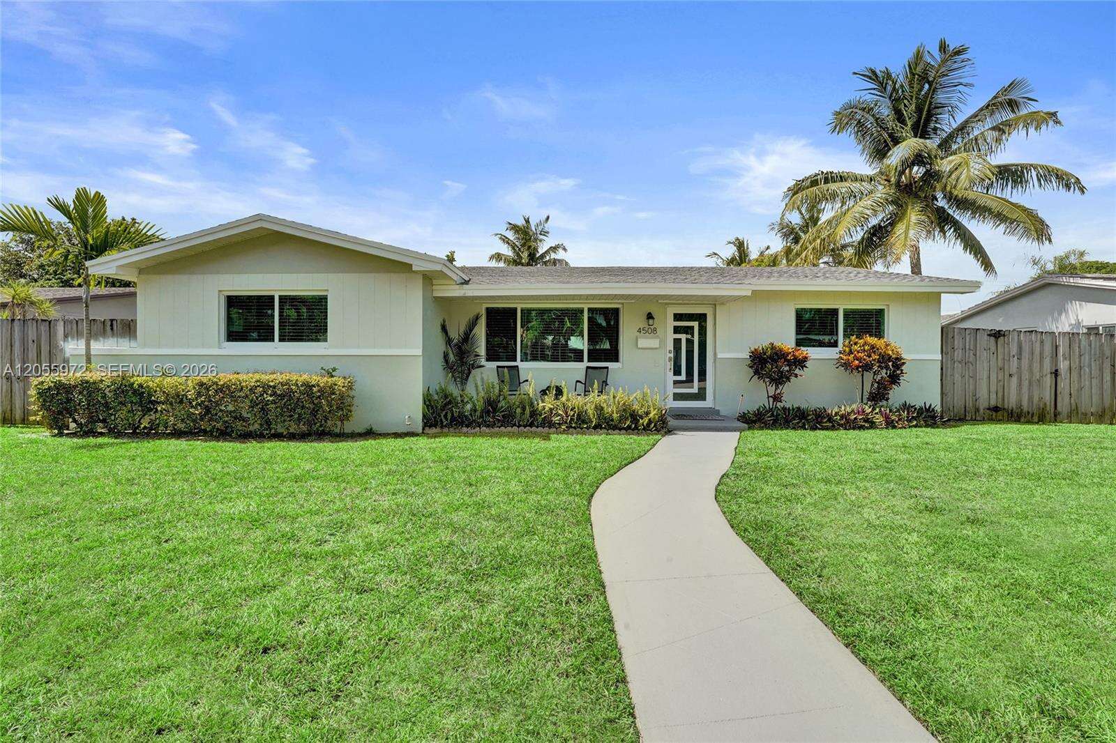 4508 Van Buren St, Hollywood, FL 33021 - Pending Sale photo 2
