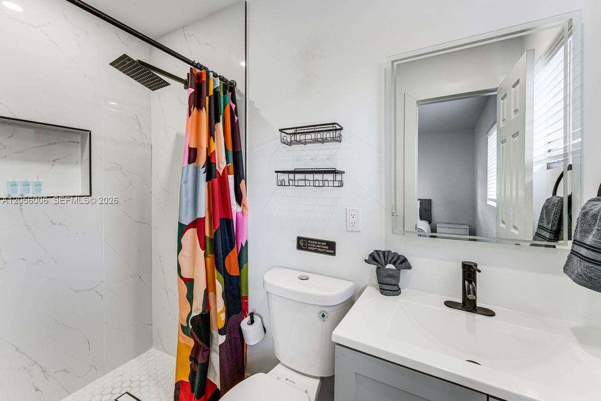 600 66th Ter, Hollywood, FL 33024 - For Sale photo 16