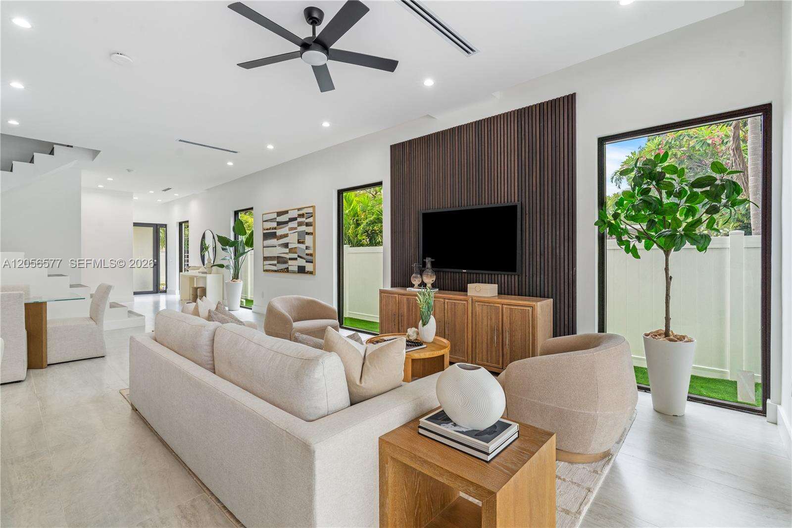1234 17th Ter, Fort Lauderdale, FL 33304 - For Sale photo 4