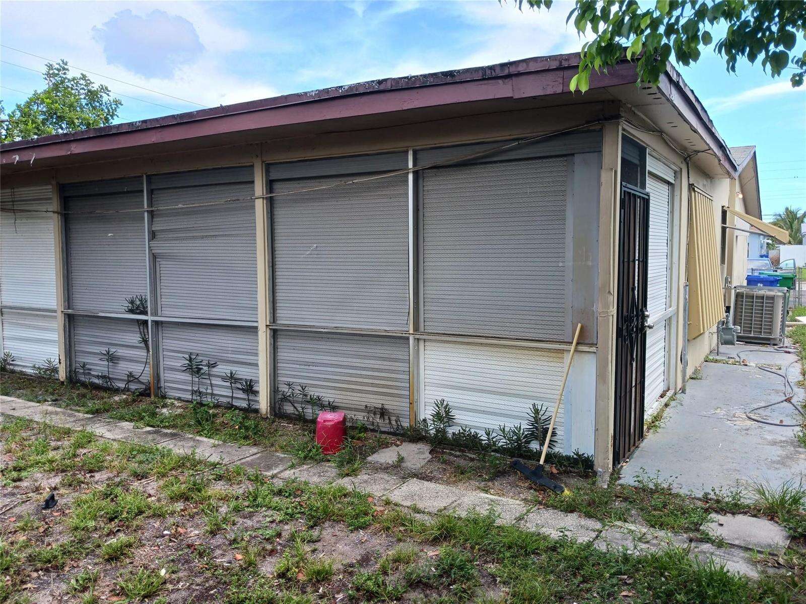 7757 Embassy, Miramar, FL 33023 - For Sale photo 9