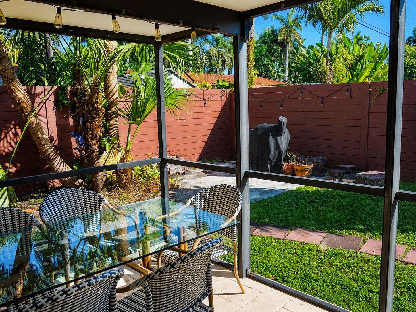 819 2nd, Hallandale Beach, FL 33009 - For Sale photo 10