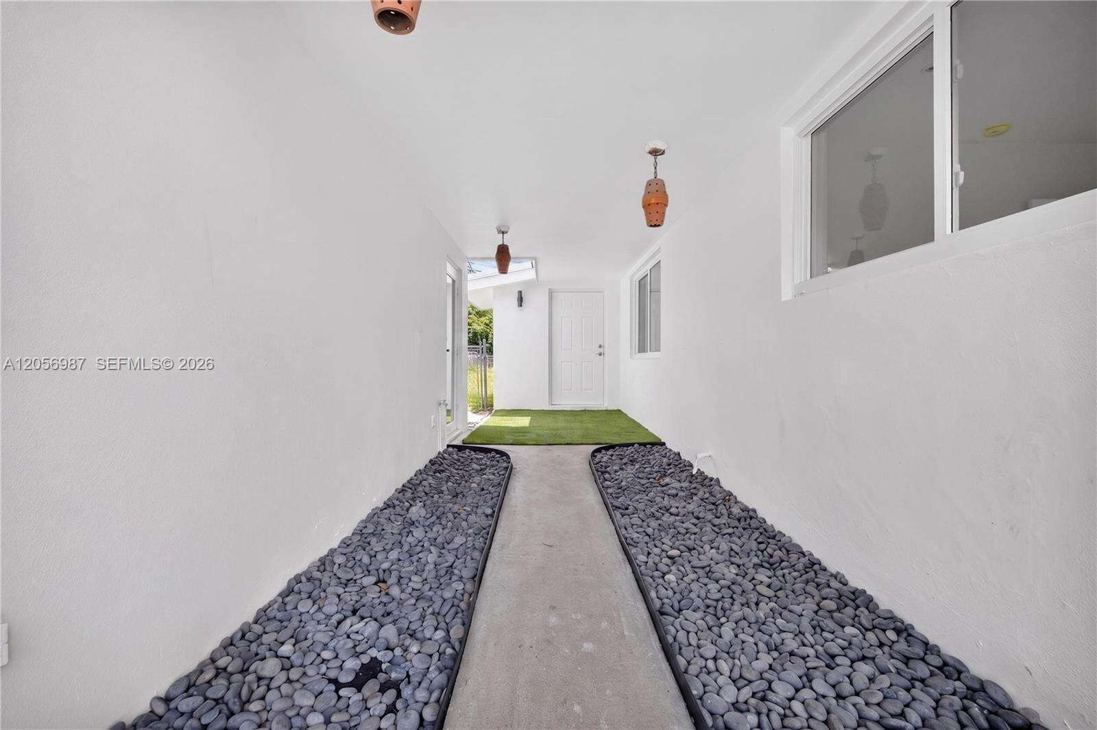 5715 Jackson St, Hollywood, FL 33023 - For Sale photo 5