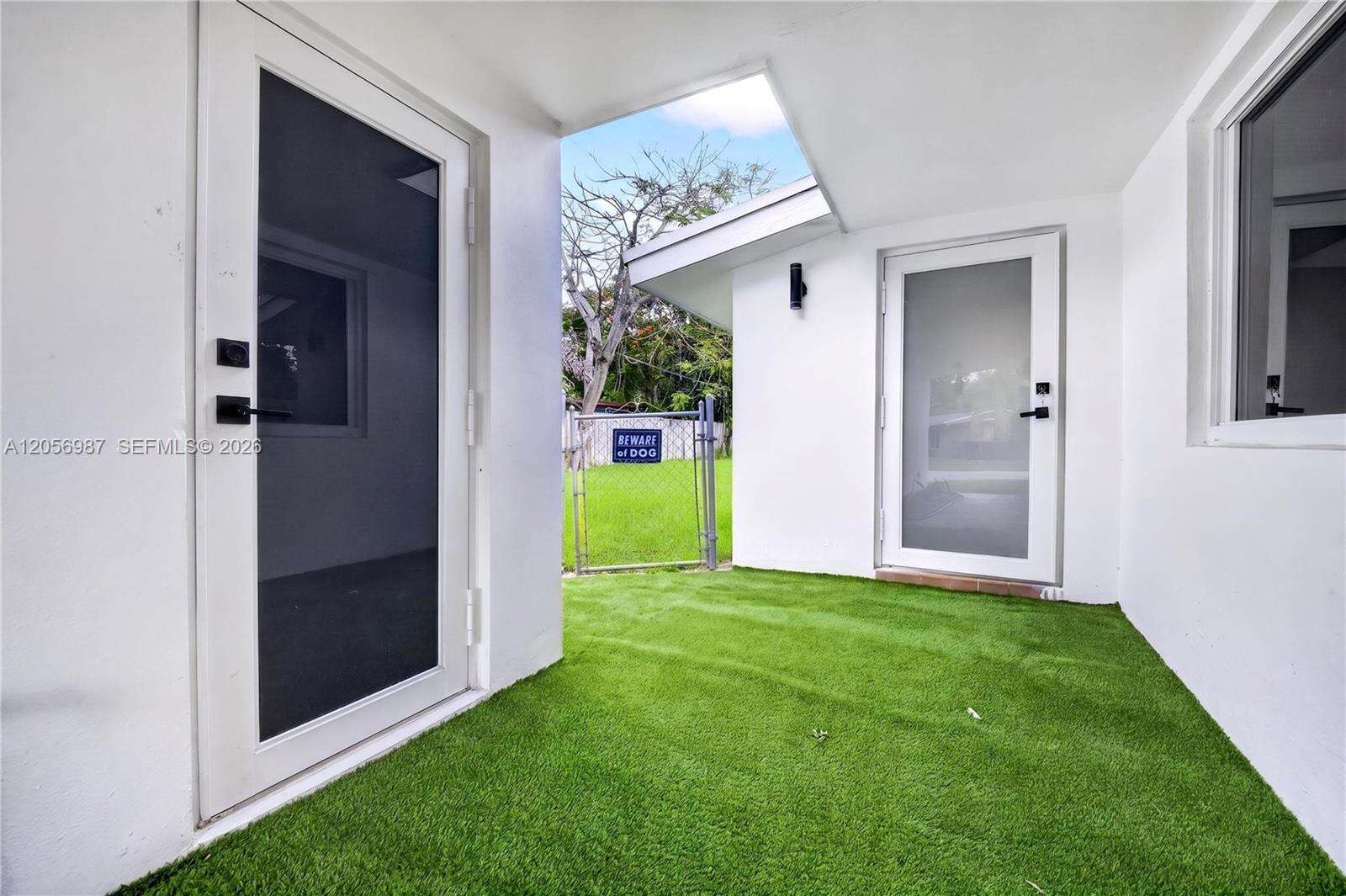 5715 Jackson St, Hollywood, FL 33023 - For Sale photo 6