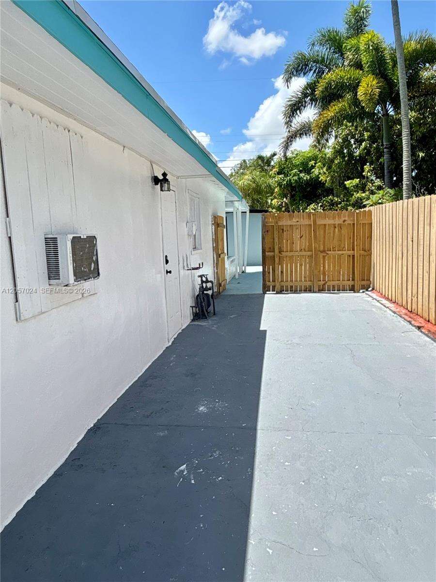 3410 17th St, Fort Lauderdale, FL 33312 - For Sale photo 5
