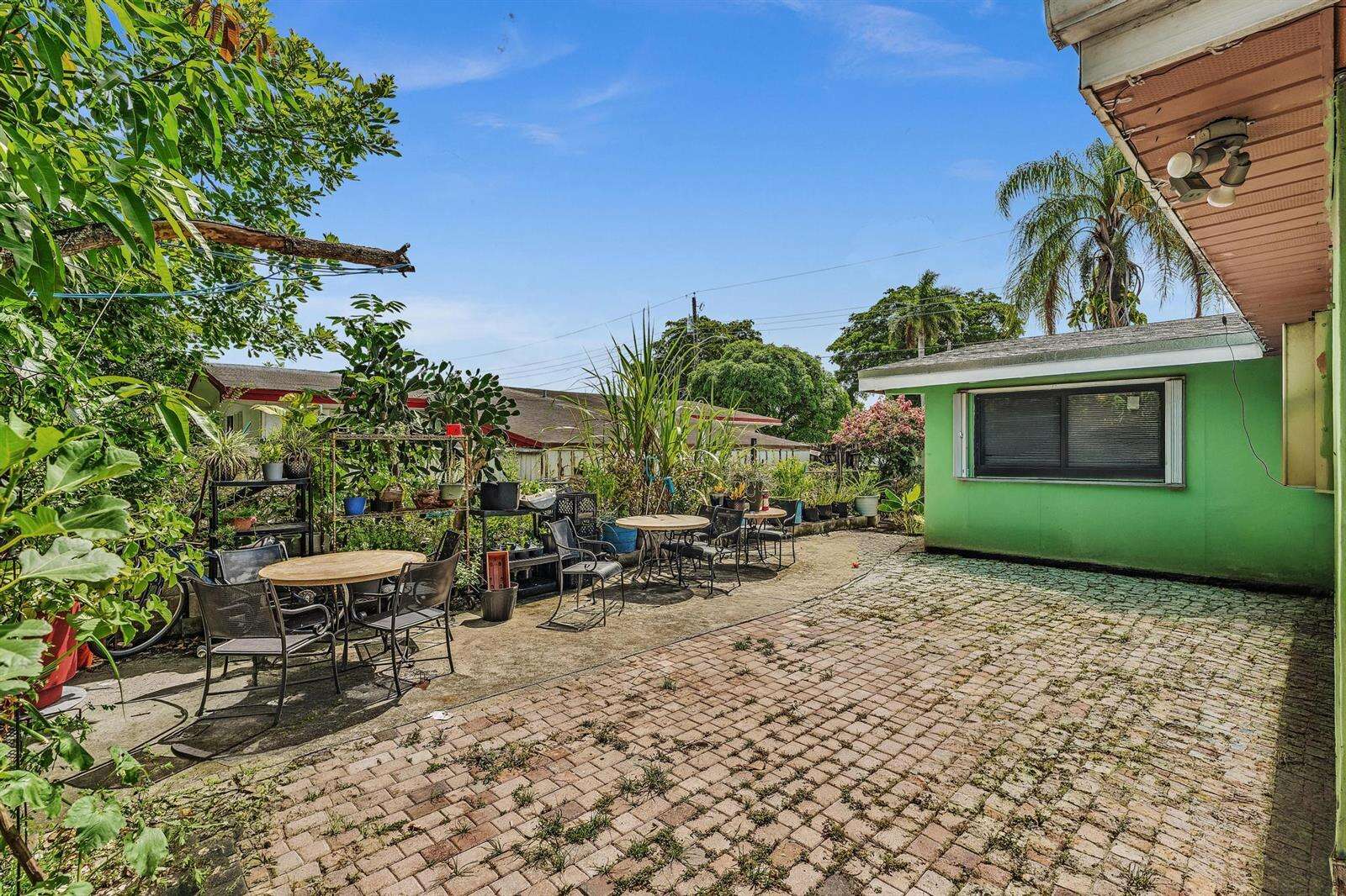 2131 Acapulco, Miramar, FL 33023 - For Sale photo 27