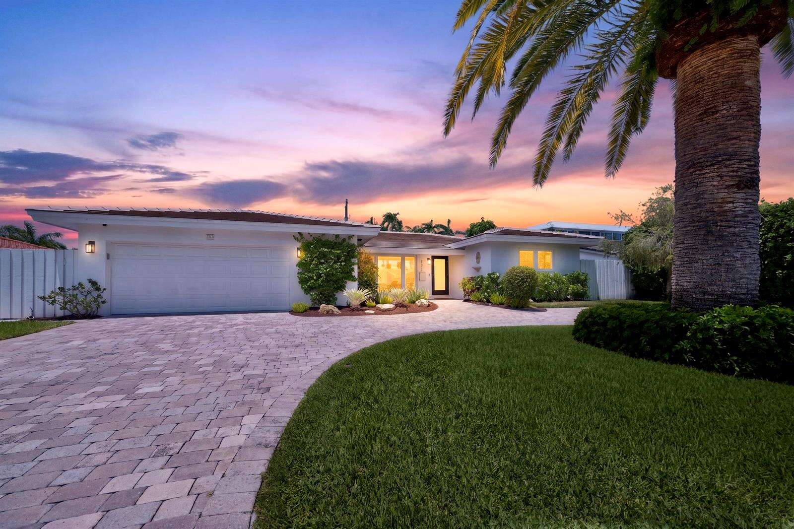 3011 47th, Fort Lauderdale, FL 33308 - For Sale photo 2