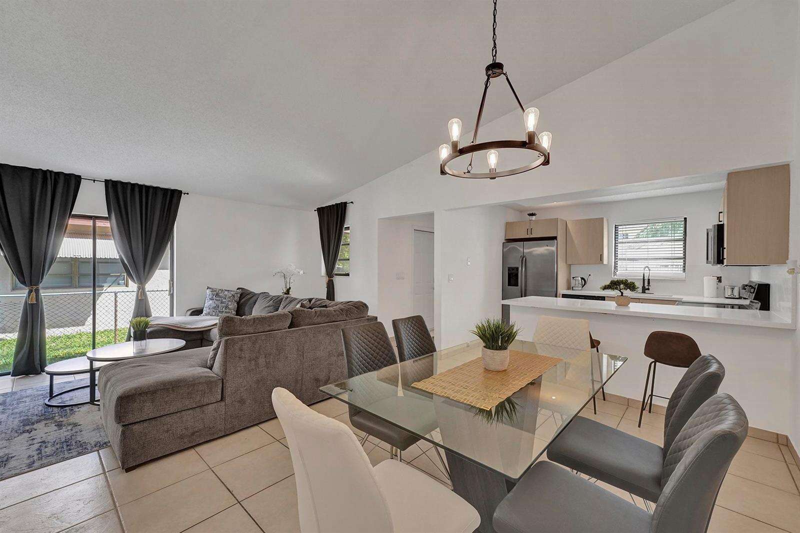 1115 1st, Hallandale Beach, FL 33009 - For Sale photo 21