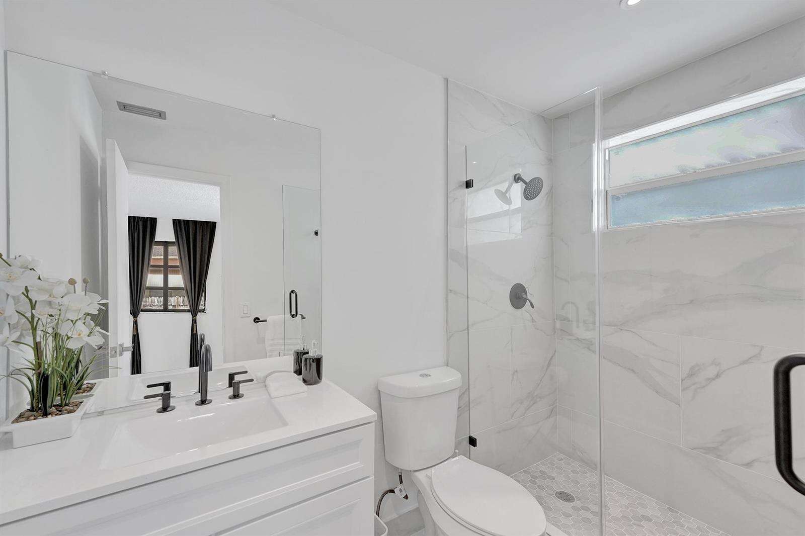 1115 1st, Hallandale Beach, FL 33009 - For Sale photo 10