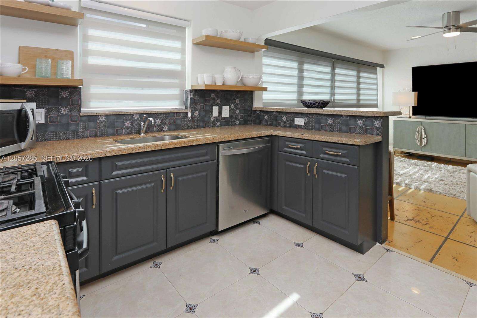 405 16th Ave, Hollywood, FL 33020 - For Sale photo 14