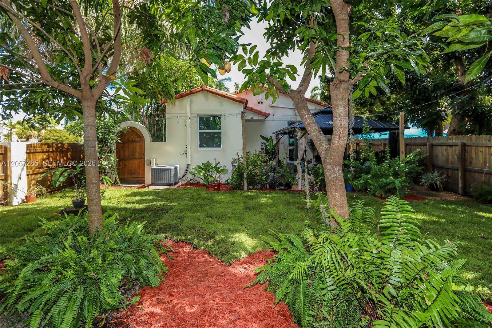 405 16th Ave, Hollywood, FL 33020 - For Sale photo 26