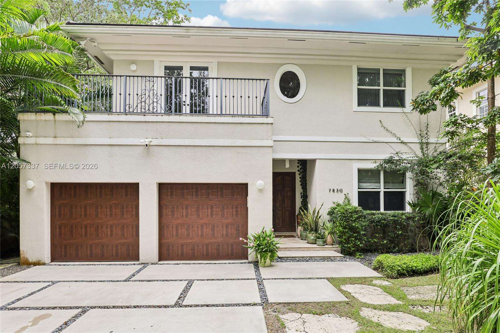 7830 48th Ct, Miami, FL 33143 - For Sale photo 2