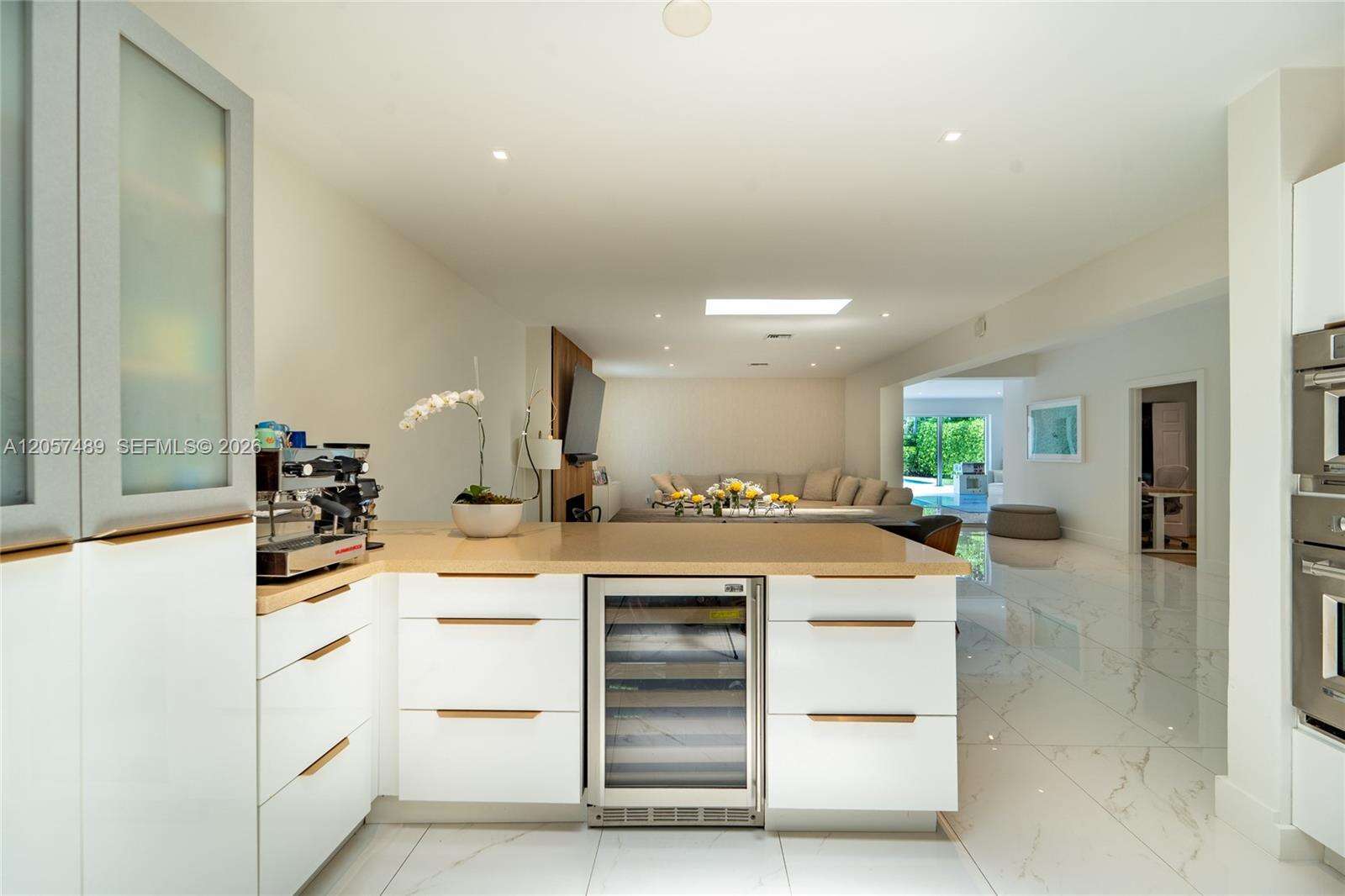 1777 Daytonia Rd, Miami Beach, FL 33141 - For Sale photo 14