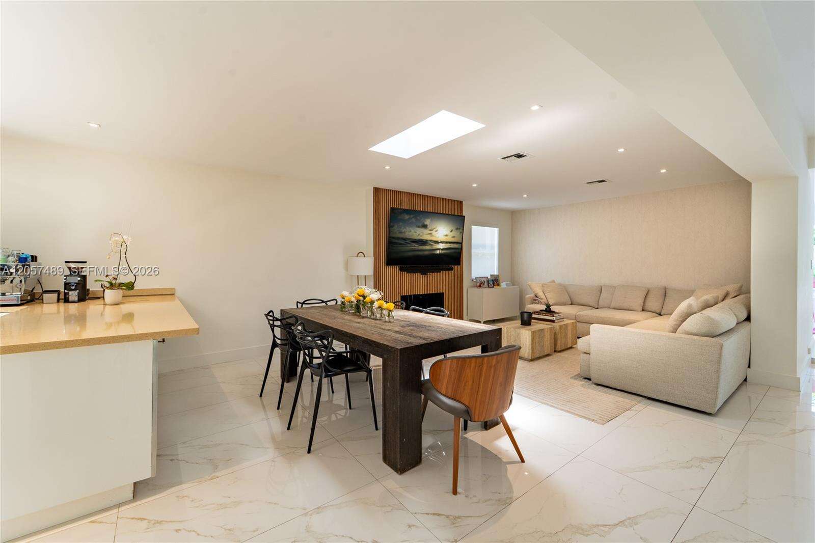 1777 Daytonia Rd, Miami Beach, FL 33141 - For Sale photo 17