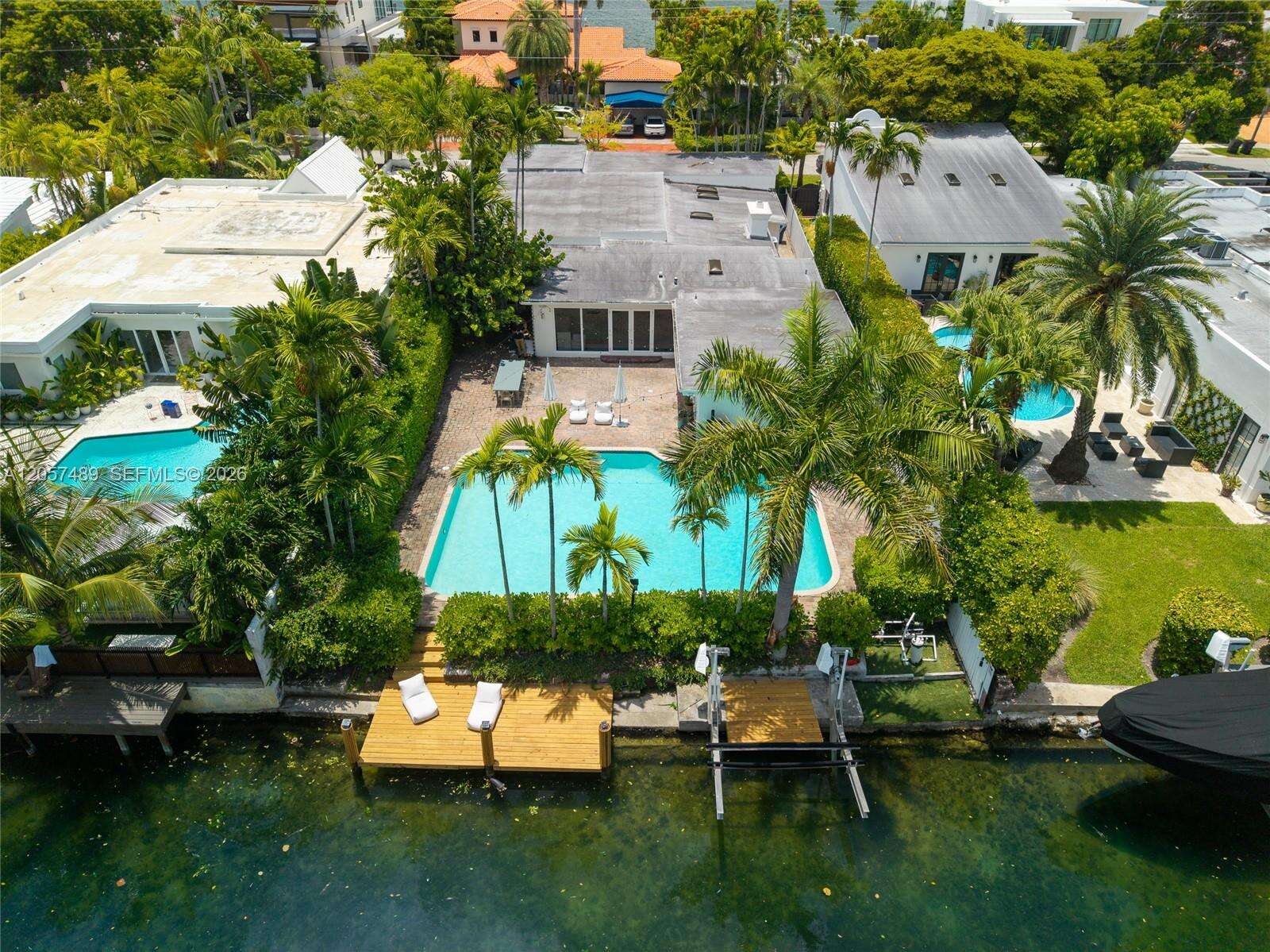 1777 Daytonia Rd, Miami Beach, FL 33141 - For Sale photo 24