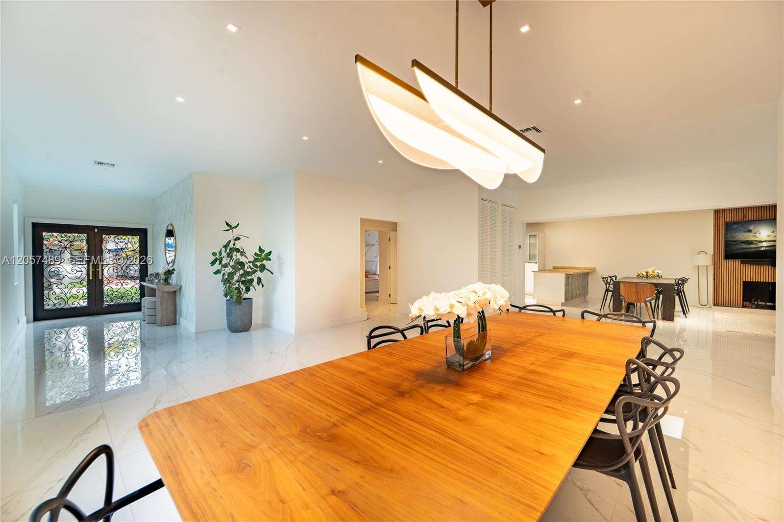 1777 Daytonia Rd, Miami Beach, FL 33141 - For Sale photo 7