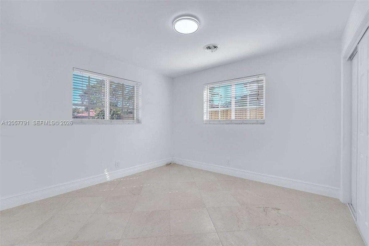 2005 36th Ave, Hollywood, FL 33021 - For Sale photo 17