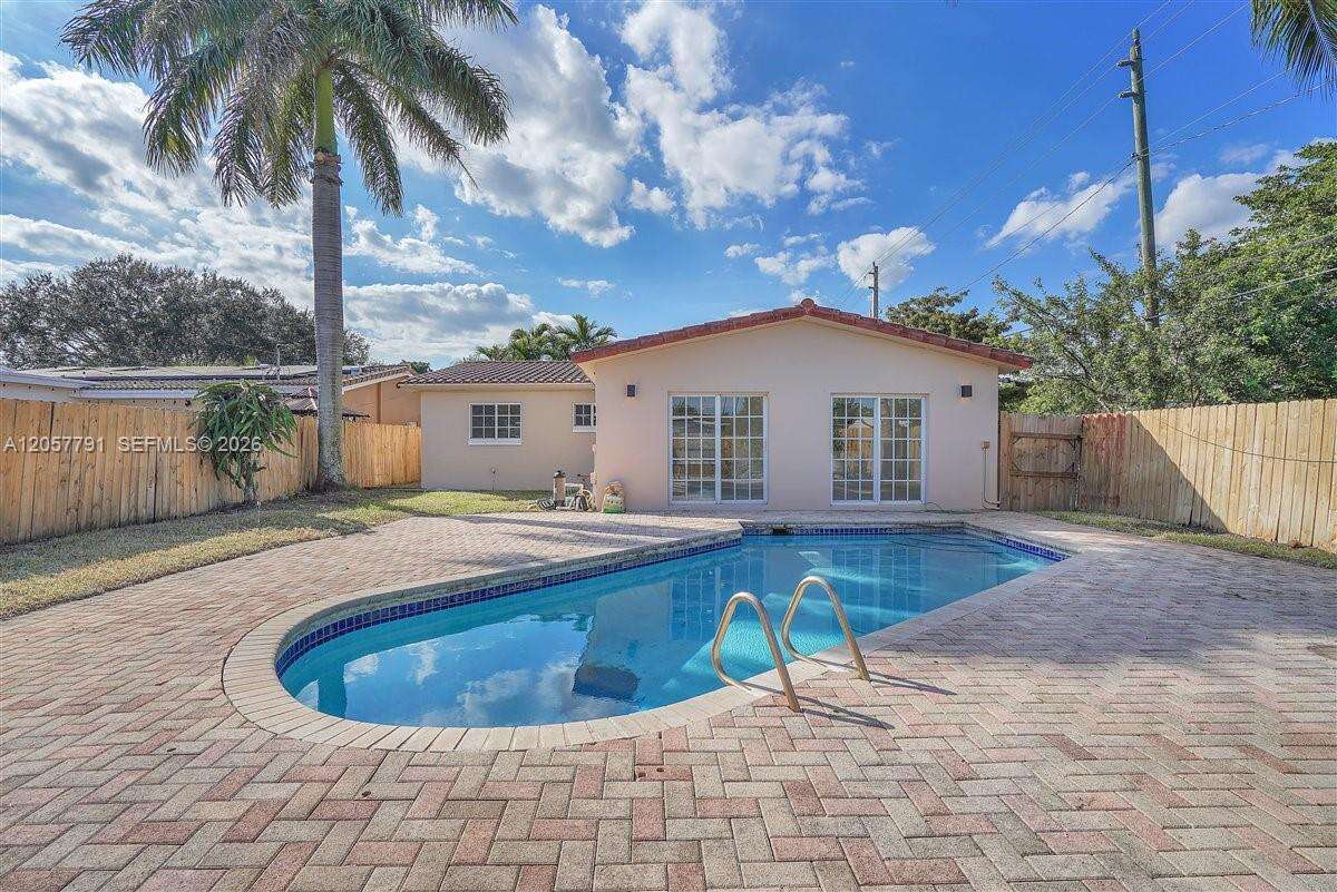 2005 36th Ave, Hollywood, FL 33021 - For Sale photo 21