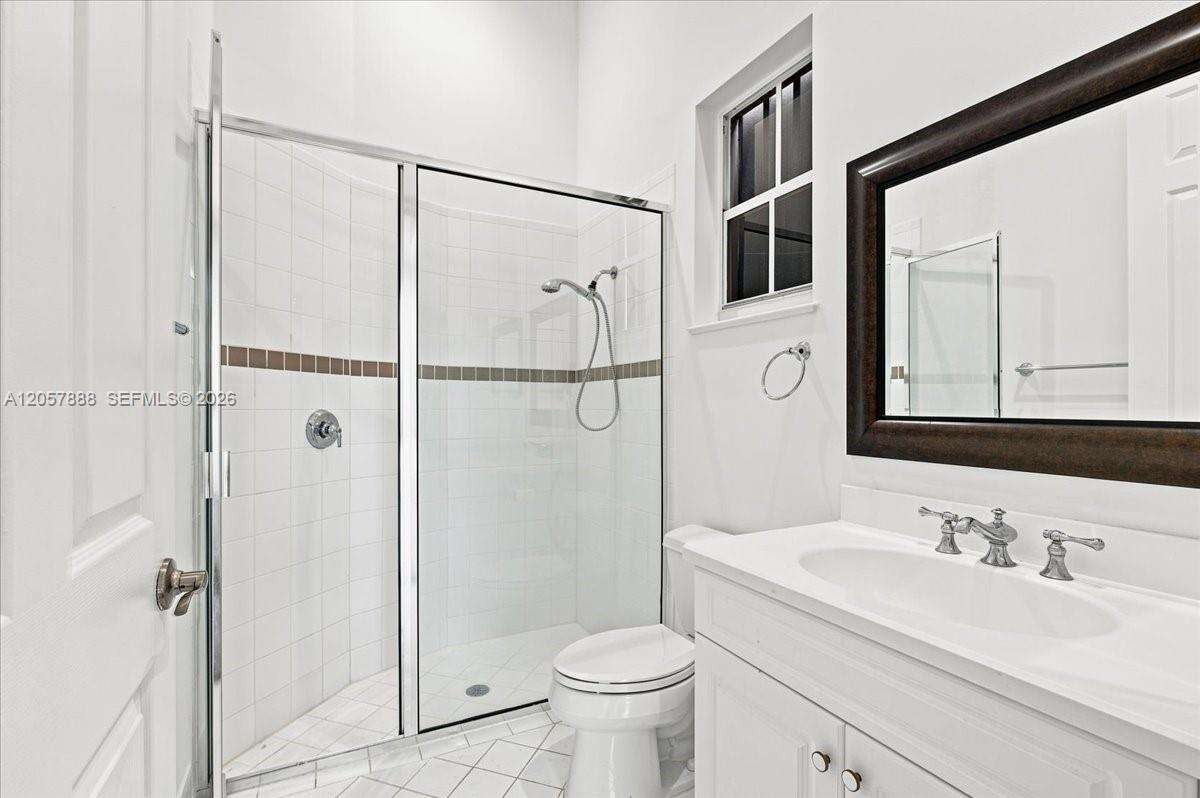 996 Sanibel Dr, Hollywood, FL 33019 - For Sale photo 17